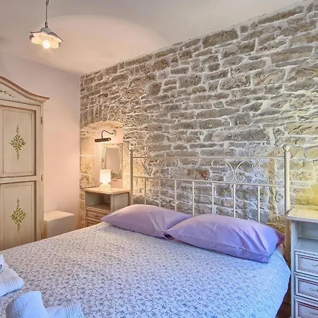 Holiday home Lui